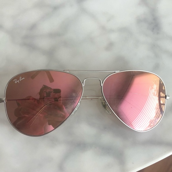 Ray-Ban aviators - Picture 2 of 3